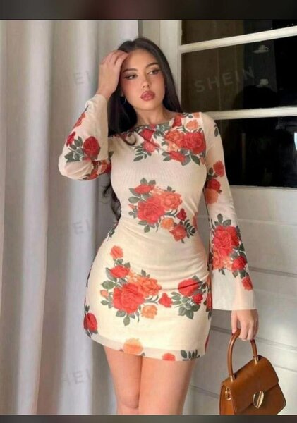 Robe Fleurie Élégante