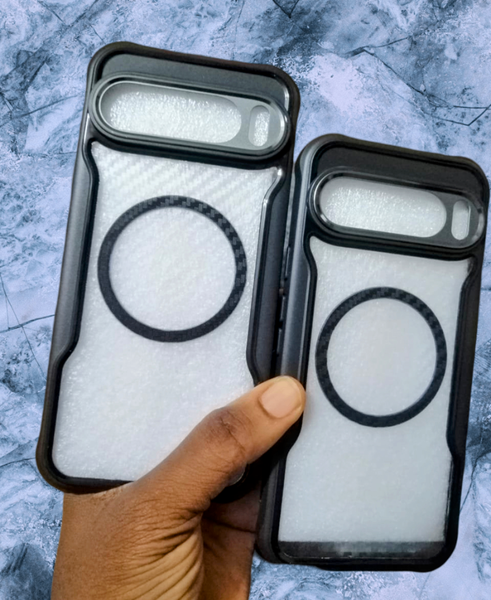 FOURO PROTÈGE GOOGLE, SAMSUNG IPHONE NOHTING