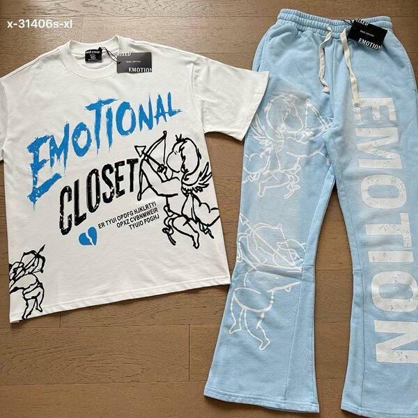 Ensemble T-shirt et Pantalon EMOTIONAL CLOSET