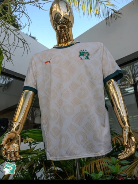 Maillots de côté divo