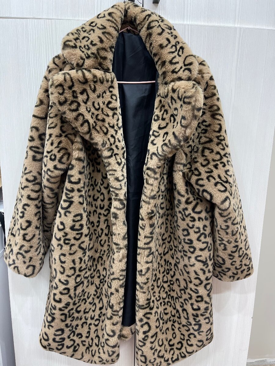 Классные почти новые)