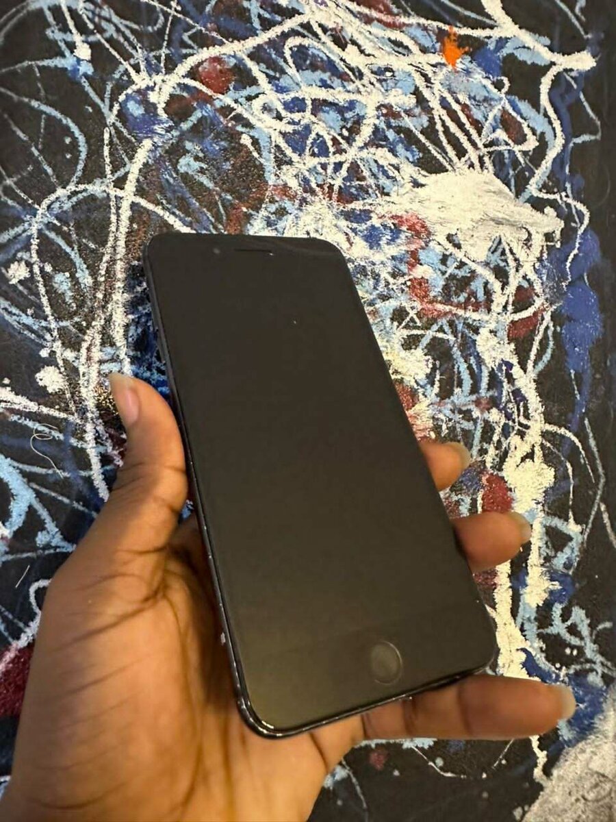 iPhone Noir 128GB Débloqué