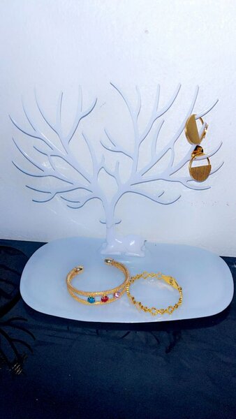 Arbre à Bijoux Élégant