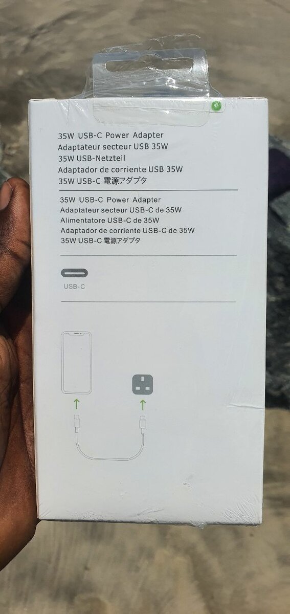 Quality 35W Type-C to Lightning Iphone Charger.