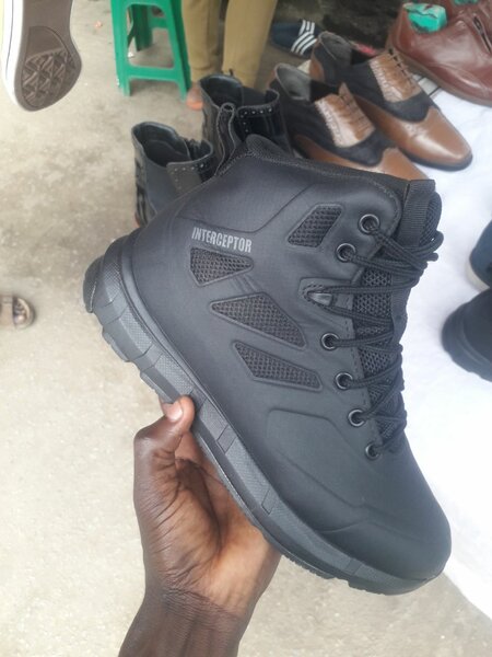 Bottes de sécurité résistantes