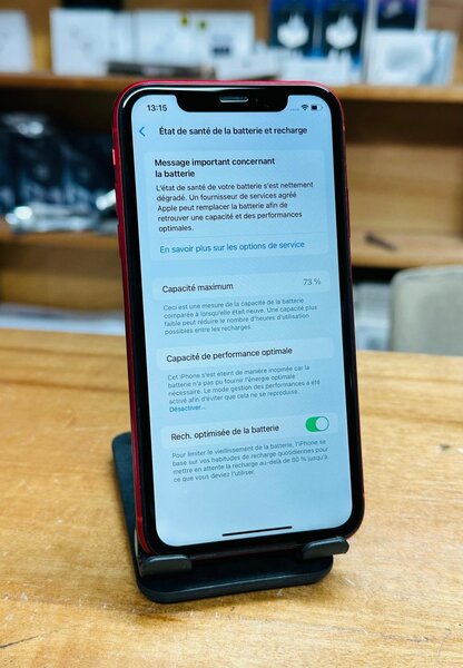 iPhone Rouge avec Support