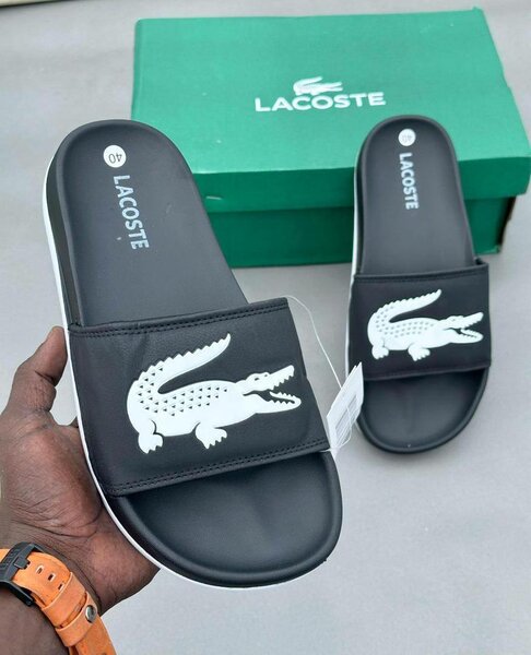 CLAQUETTES LACOSTE EN GOMME