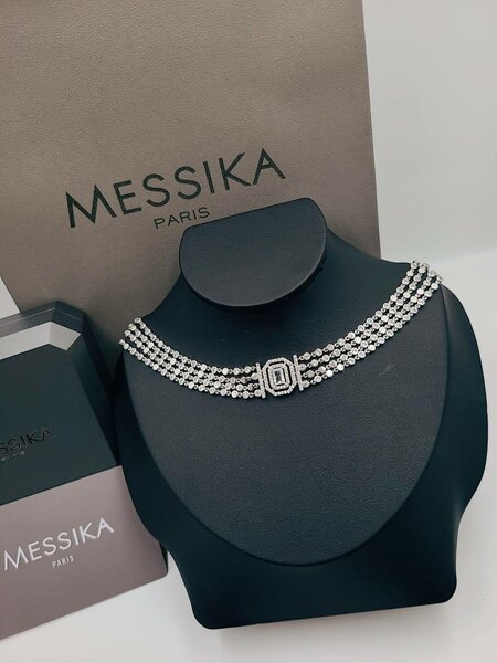 Collier de luxe en or et diamant