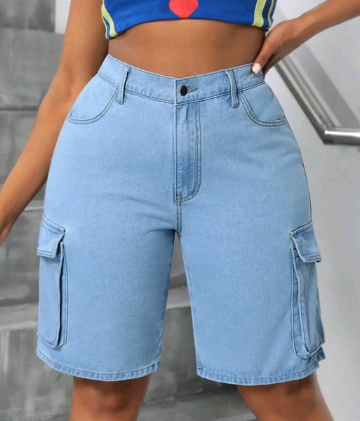 Shorts en jeans cargo pour femme