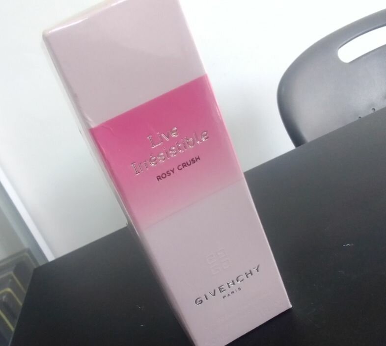 Live Irresistible Perfume by ROSY CRUSH