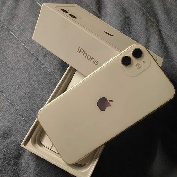 iPhone 11