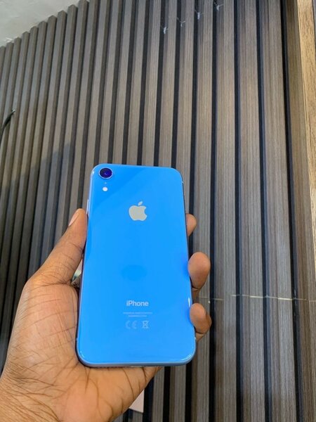 XR 128gb unlocked