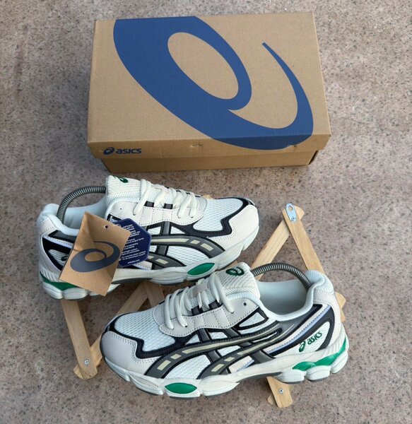 Baskets running Asics confort