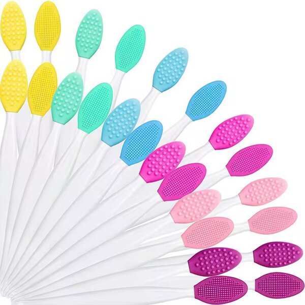 Brosses exfoliantes pour lèvre