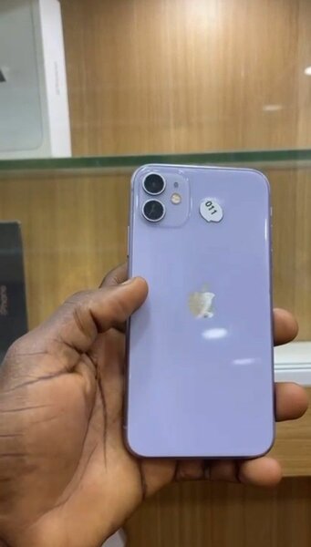 Smartphone iPhone 11 Violet
