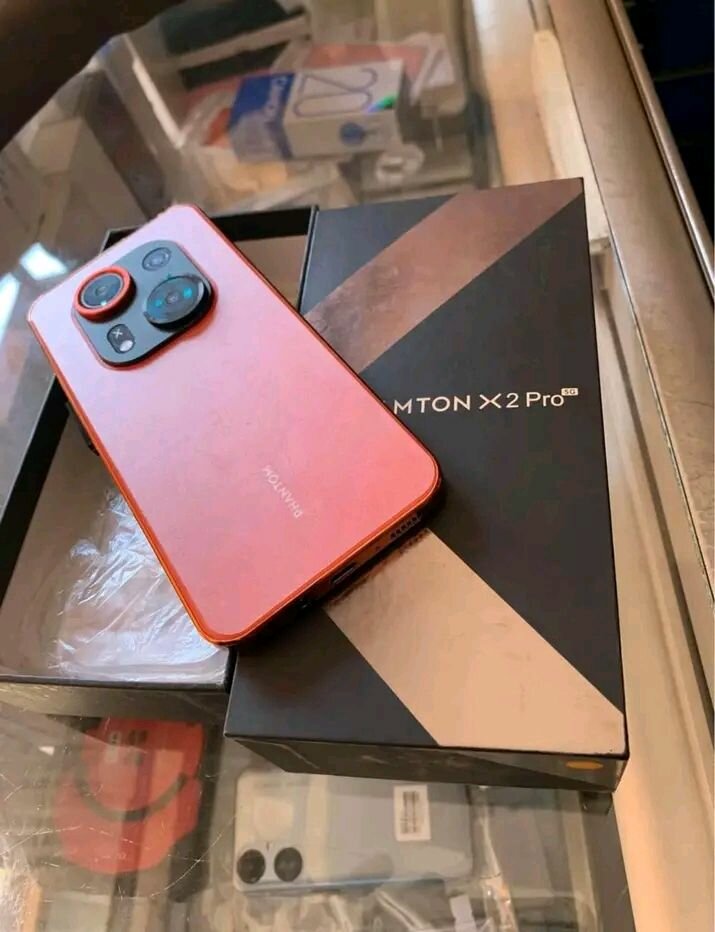 Smartphone Phantom X2 Pro