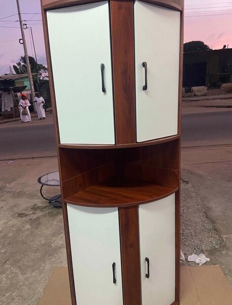 Meuble d'angle de cuisine en bois