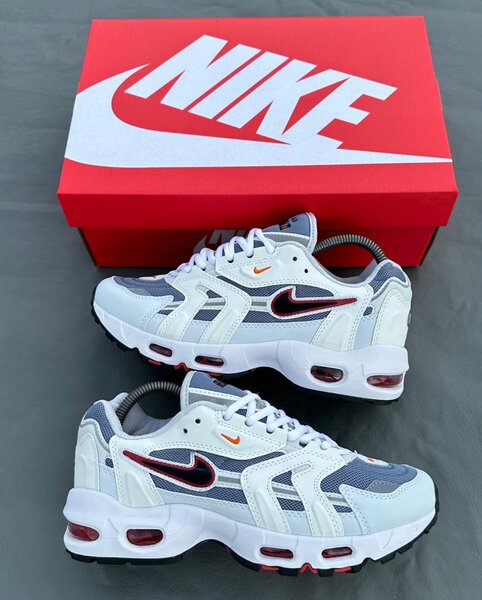 Baskets Nike Air Max modernes