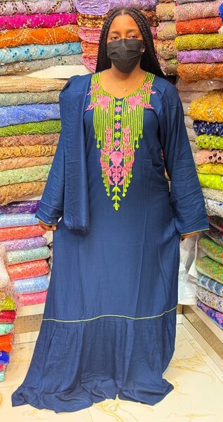 Robe Kaftan Brodée Élégante