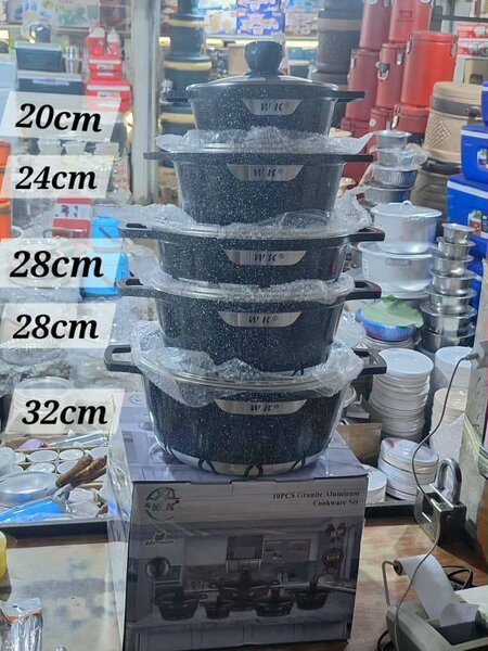 Batterie de Cuisine en Granit