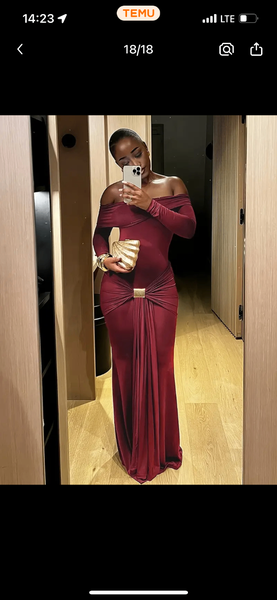 Robe élégante à épaules dénudées