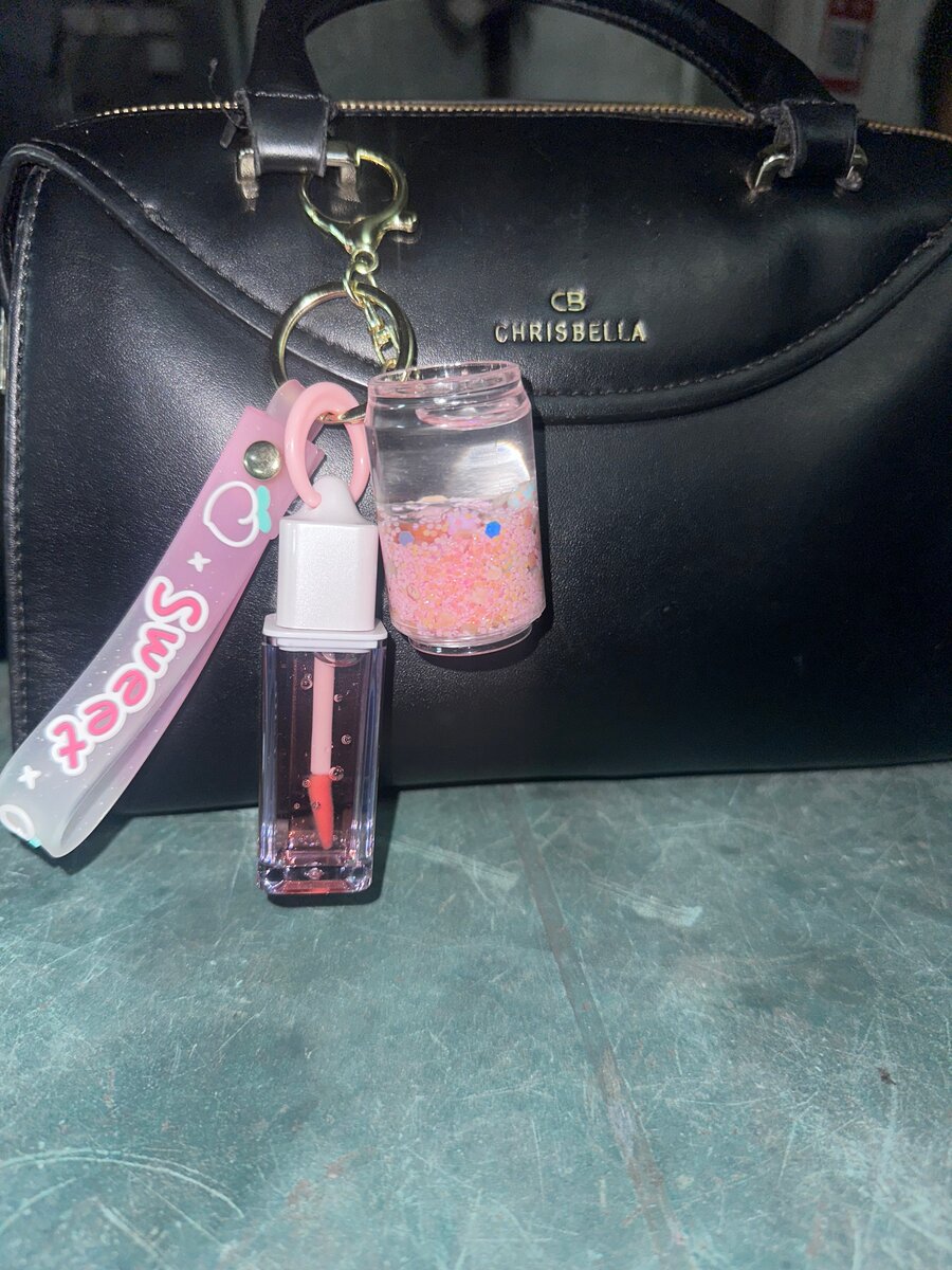 Kit porte clé -gloss hydratant