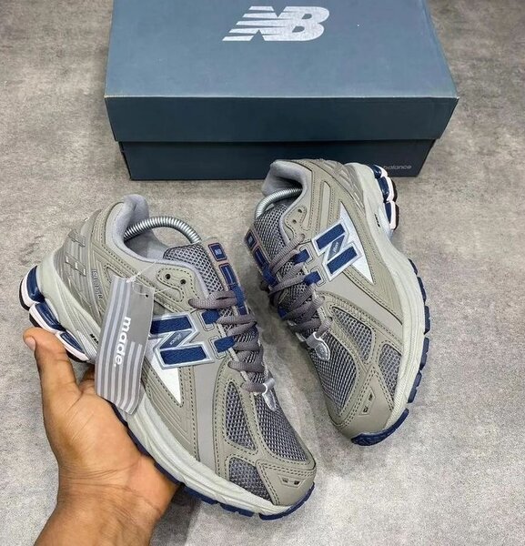 Baskets new balance original