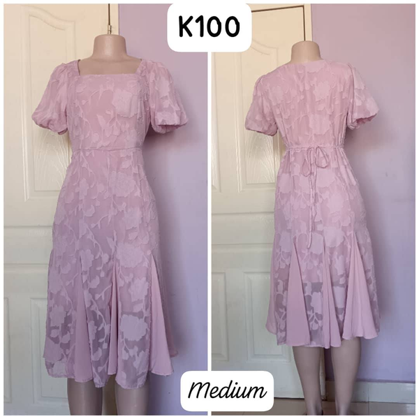Robe rose