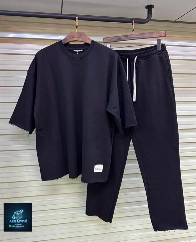 Ensemble T-shirt et pantalon pour homme