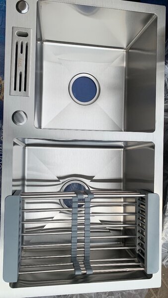 Quality kitchen sinks