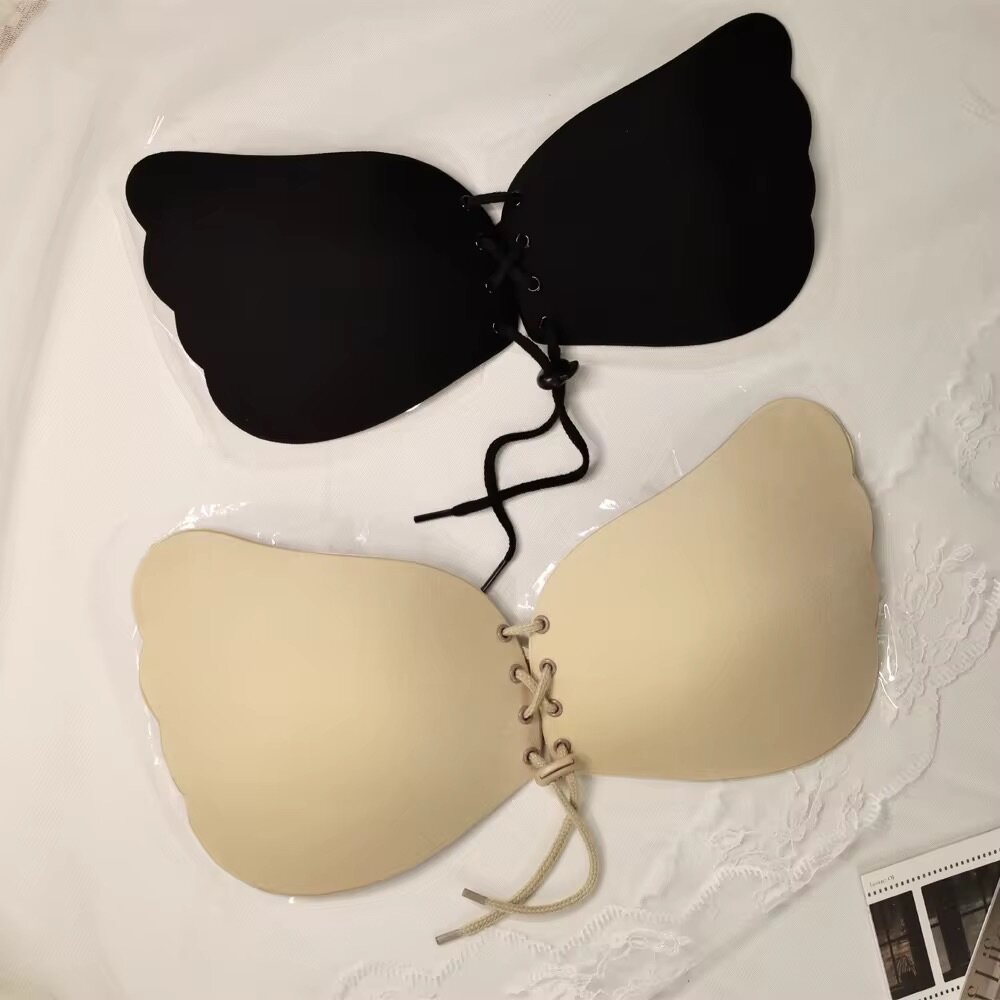 Soutien-gorge adhésif sans bretelles