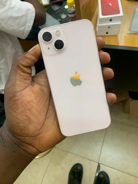 iPhone  13 Uk USED