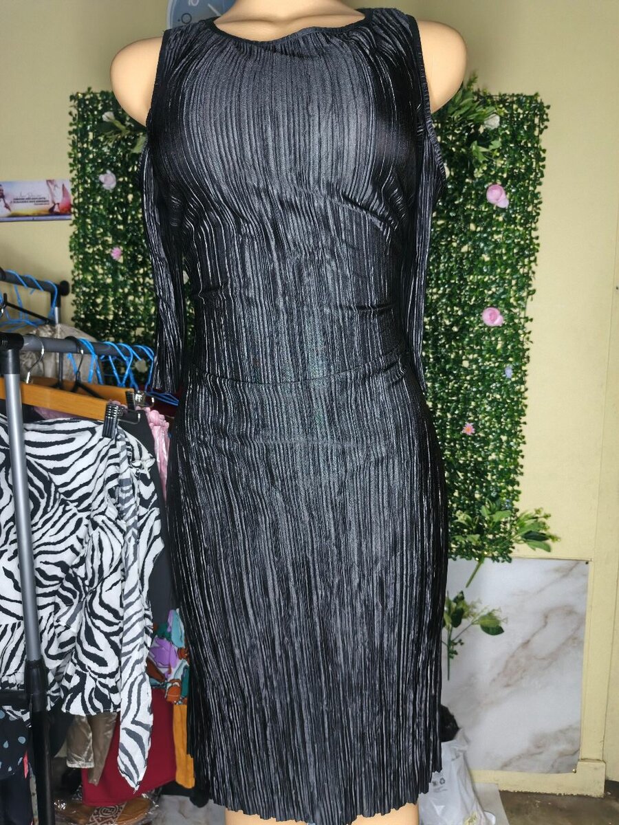 Robe plissée élégante