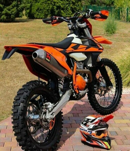 Moto cross KTM orange