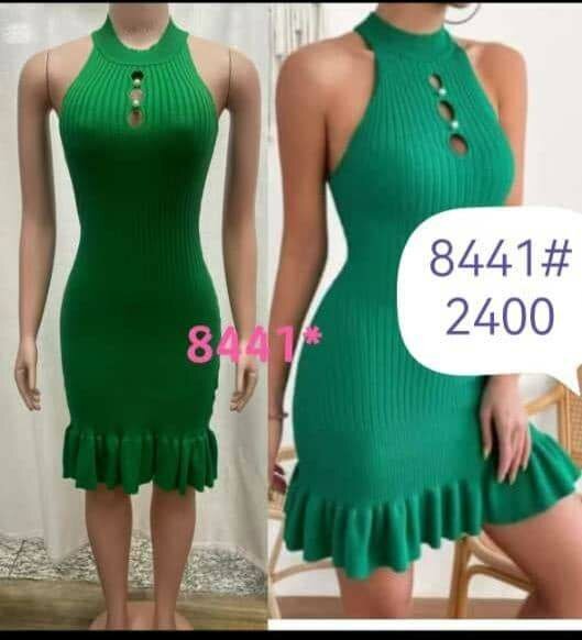 Robe moulante verte élégante