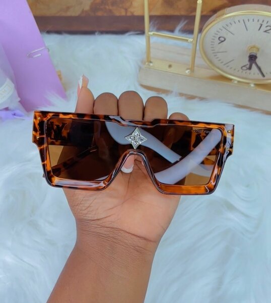 Lunettes de soleil oversize