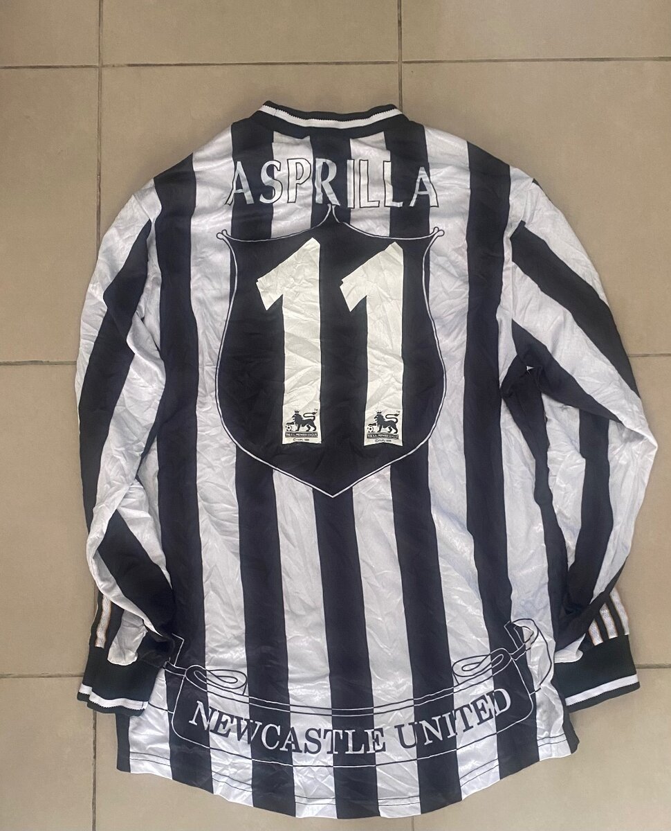 Maillot Newcastle United rétro