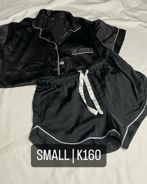 Beautiful women's pajamas black