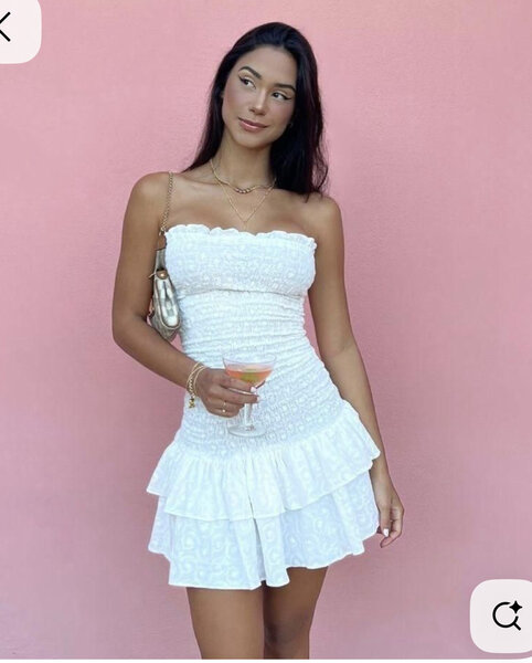 Robe blanche d'été femme