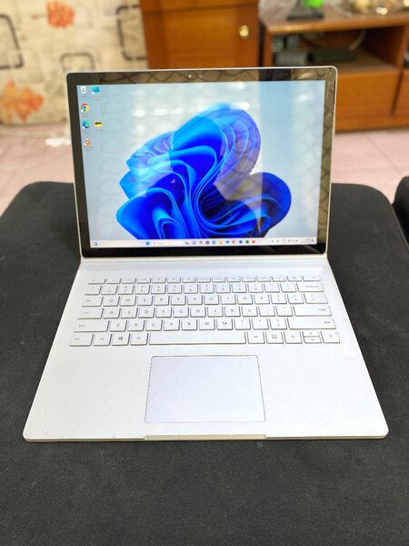 Surface book 1 1TB/16GB/i7