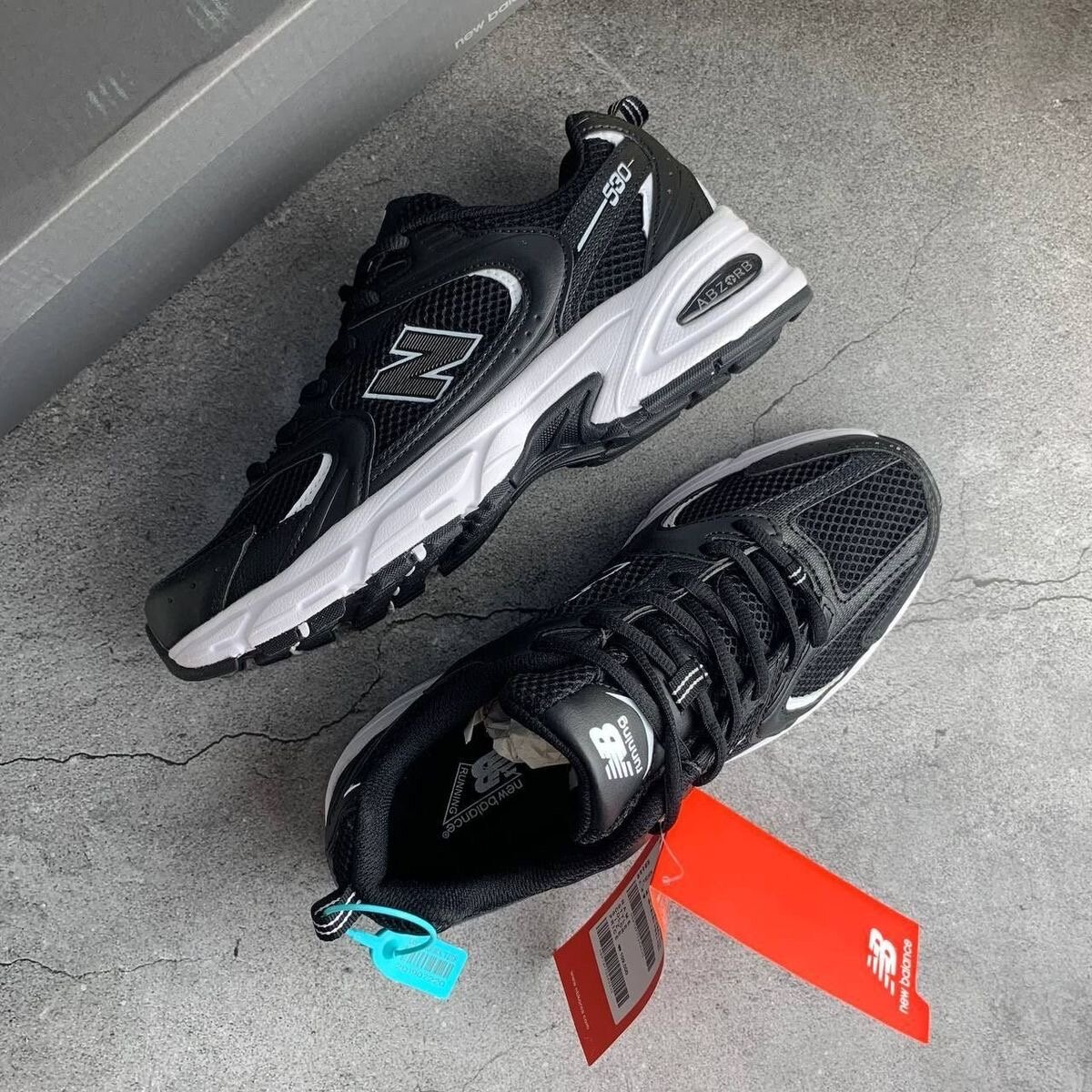 New balance blanc noir