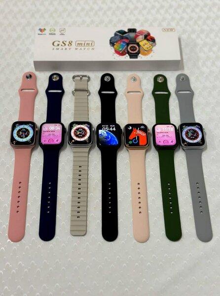 Montre connectée multi-bracelets