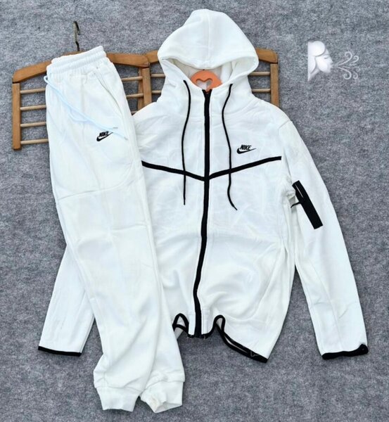 Ensemble survêtement Nike blanc homme