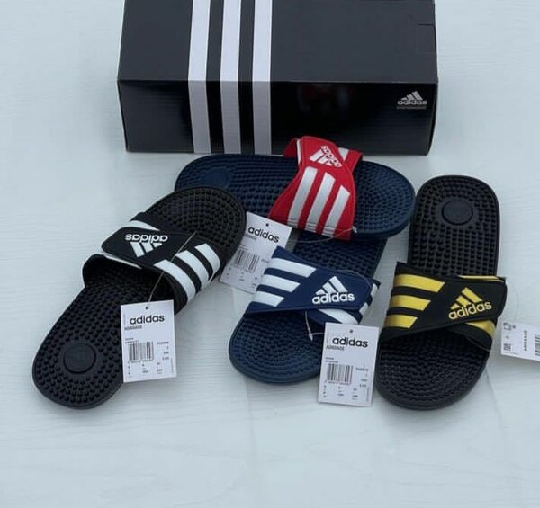 ADIDAS MASSAGE FLIPPED