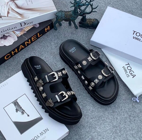 Sandales à Boucle Toga