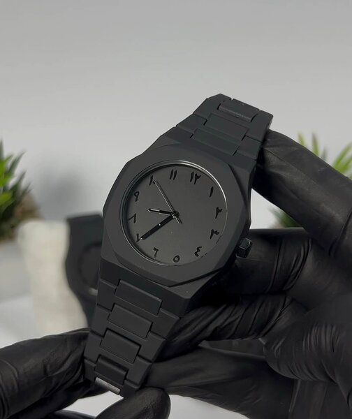 Montre en Acier Noir Chic