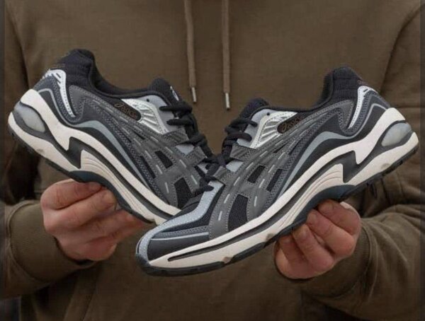 Chaussures de course homme élégantes