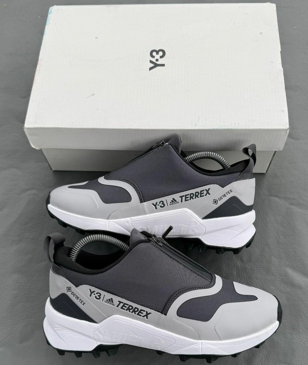 Chaussures sport Y-3 Terrex
