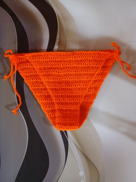 Bikini crochet orange vif