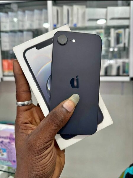 IPhone 16 simple 256GO